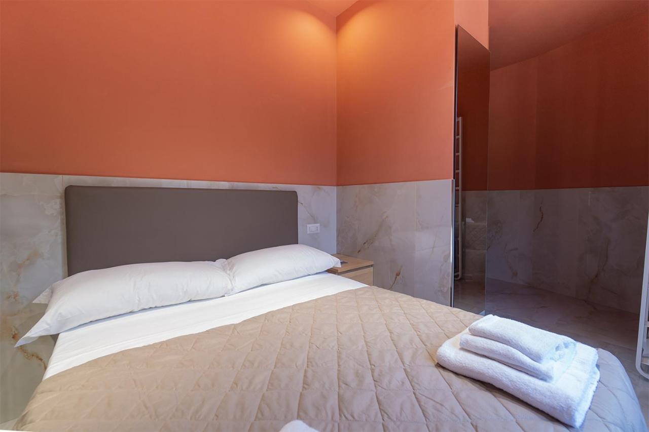 P.C. Boutique H. De Gasperi, Napoli Centro, By Clapa Group Hotel Eksteriør billede